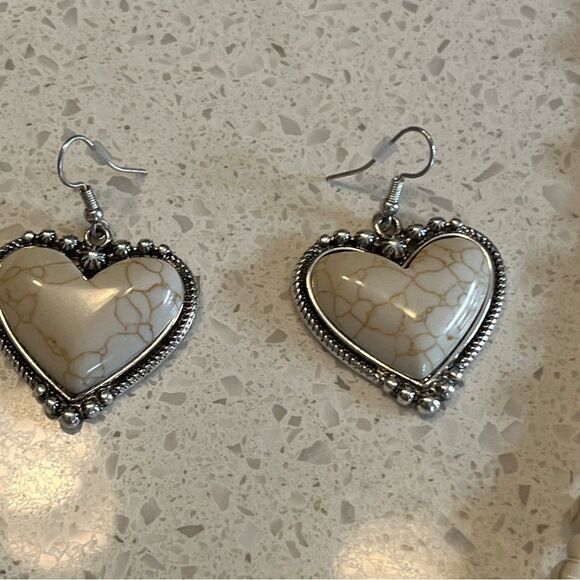 Boho Heart Beaded Necklace & Matching Heart Shaped Earrings, Fashion Jewelry Set - Picture 8 of 13